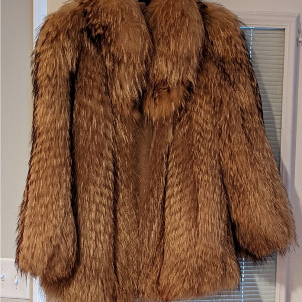 Iszards authetic vintage Racoon fur winter coat